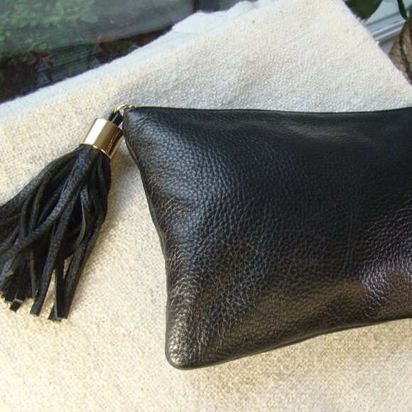 G.I.L.I. Handbags - G.I.L.I. Black genuine pebble leather pouch clutch purse with tassel
